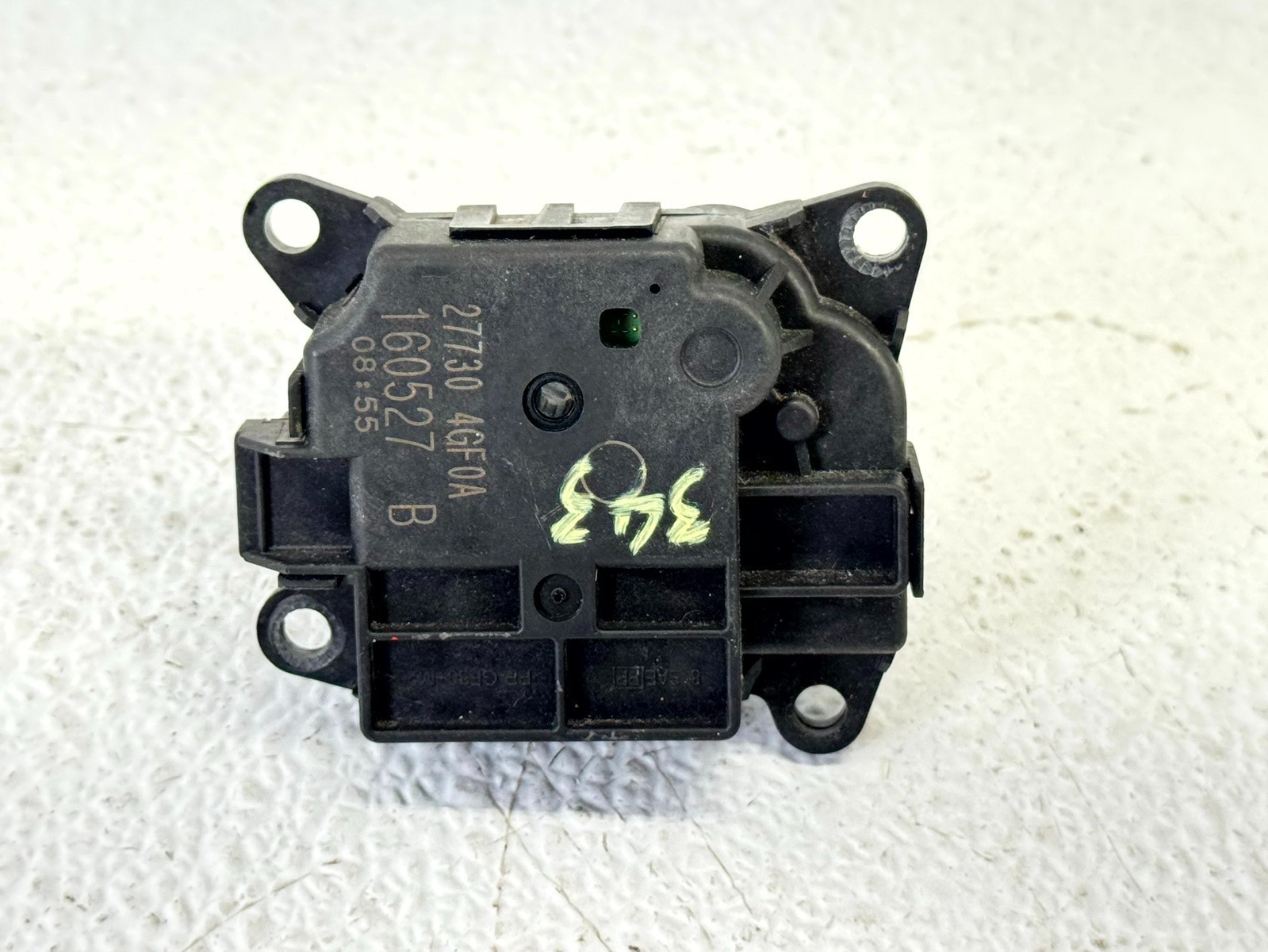 14-23 INFINITI Q50 Q60 FRONT DASHBOARD HVAC AIR MIX BOX INLET DOOR ACTUATOR