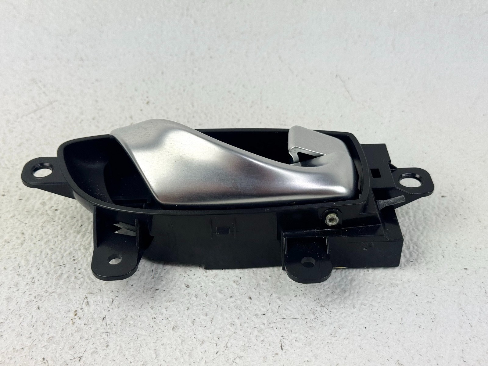 17-20 INFINITI Q50 REAR RIGHT RH PASS SIDE INTERIOR DOOR HANDLE