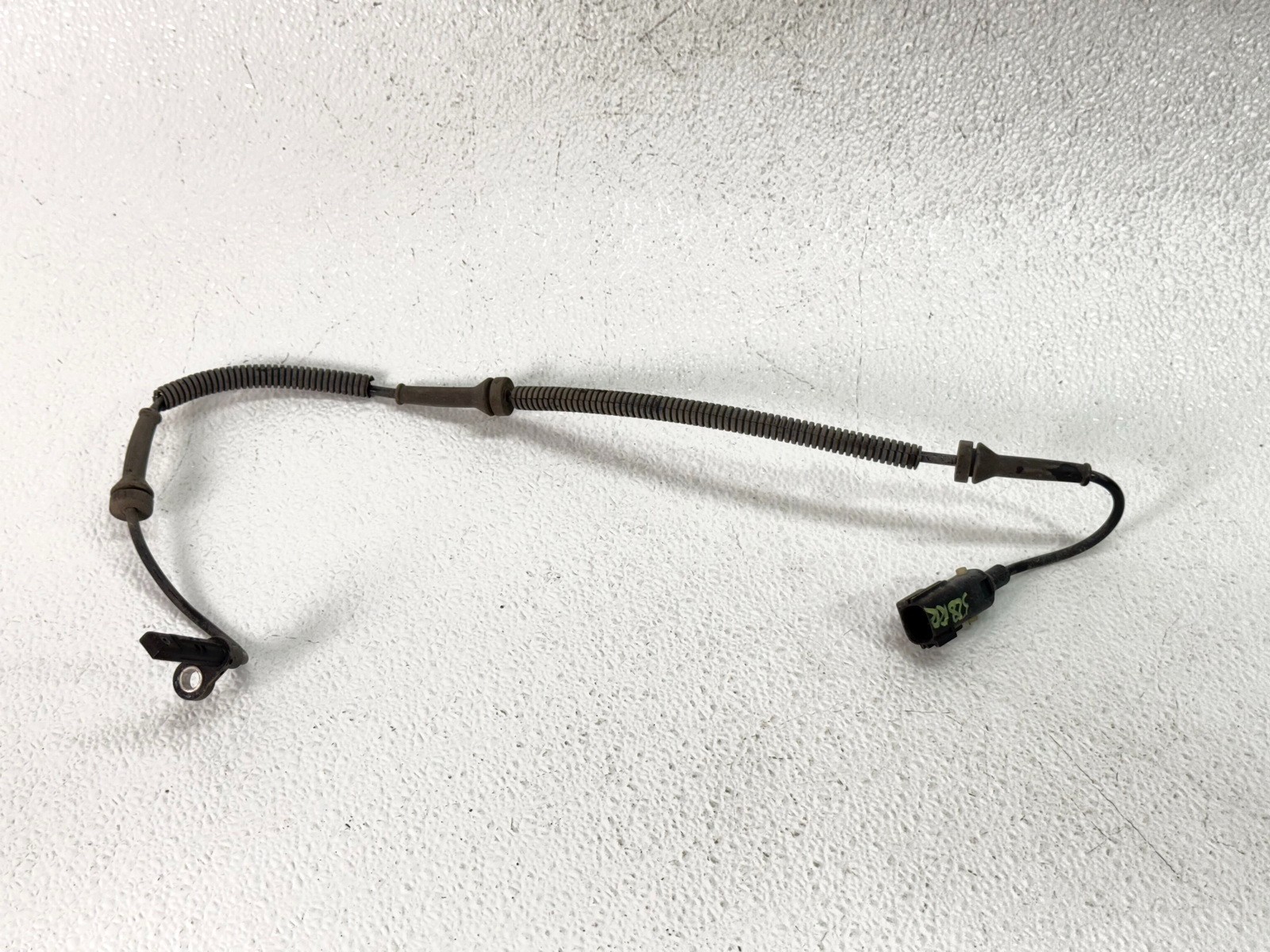 17-20 JAGUAR F-PACE REAR RIGHT RH PASS SIDE ABS WHEEL SPEED SENSOR