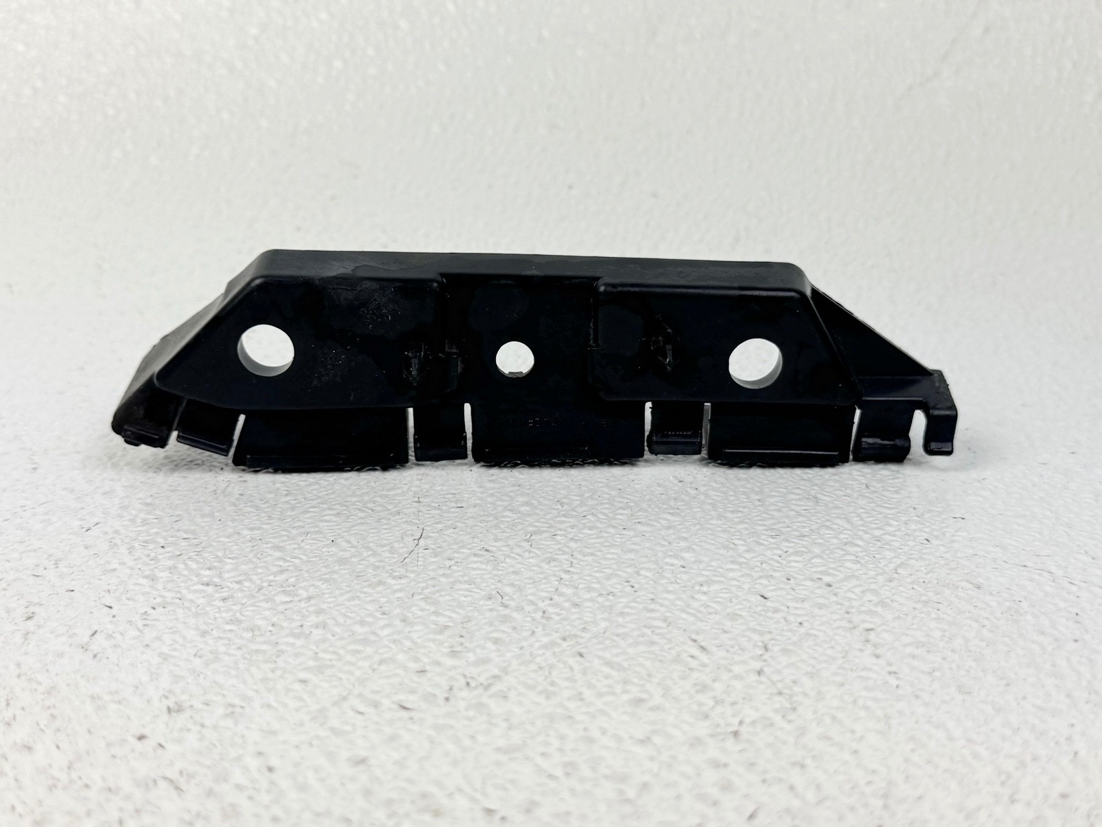 13-16 FORD FUSION FRONT RIGHT RH PASS SIDE SUPPORT HOLDER MOUNT BRACKET