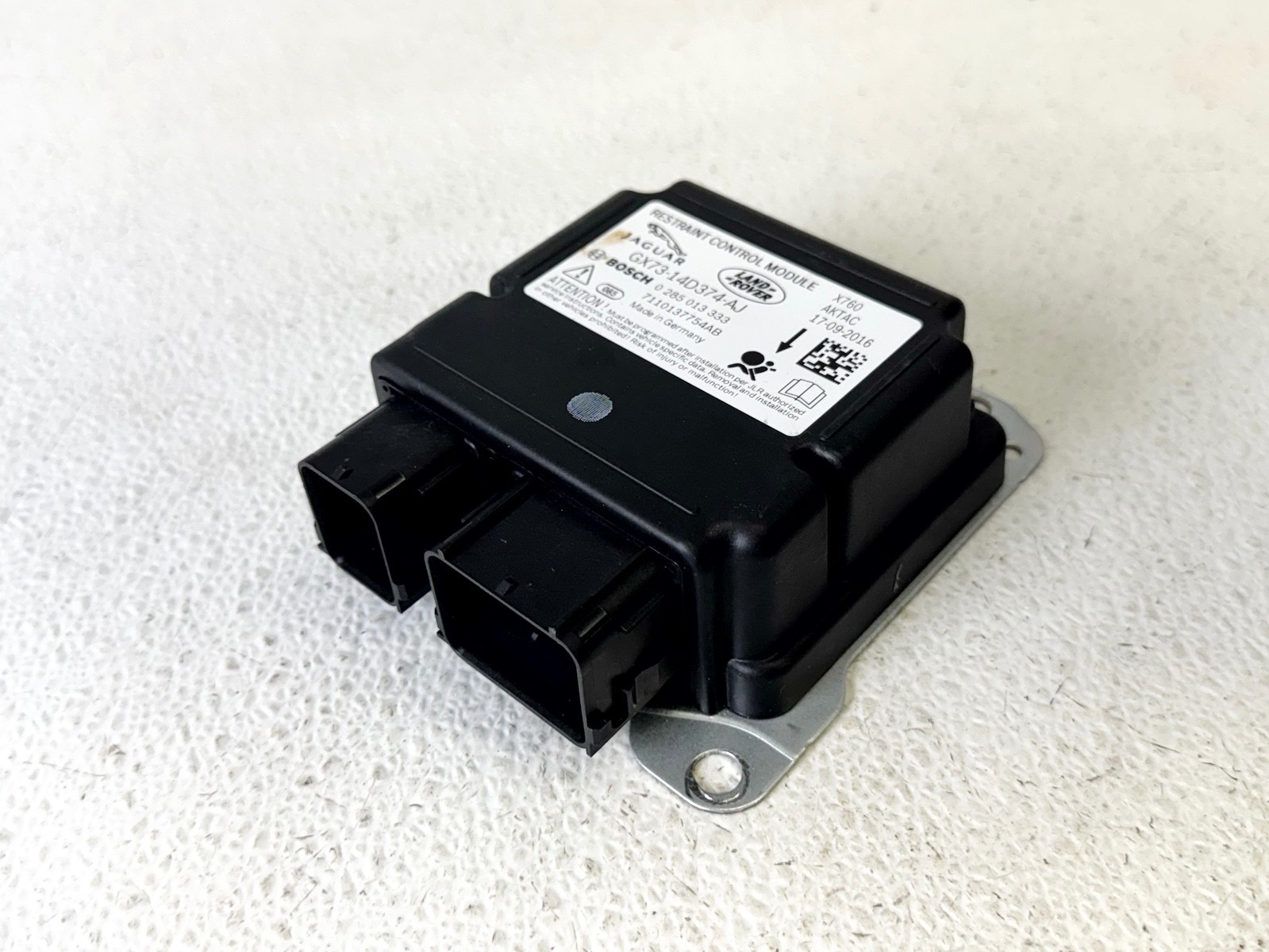 17-20 JAGUAR F-PACE XF XE RESTRAINT DIAGNOSTIC CONTROL MODULE UNIT