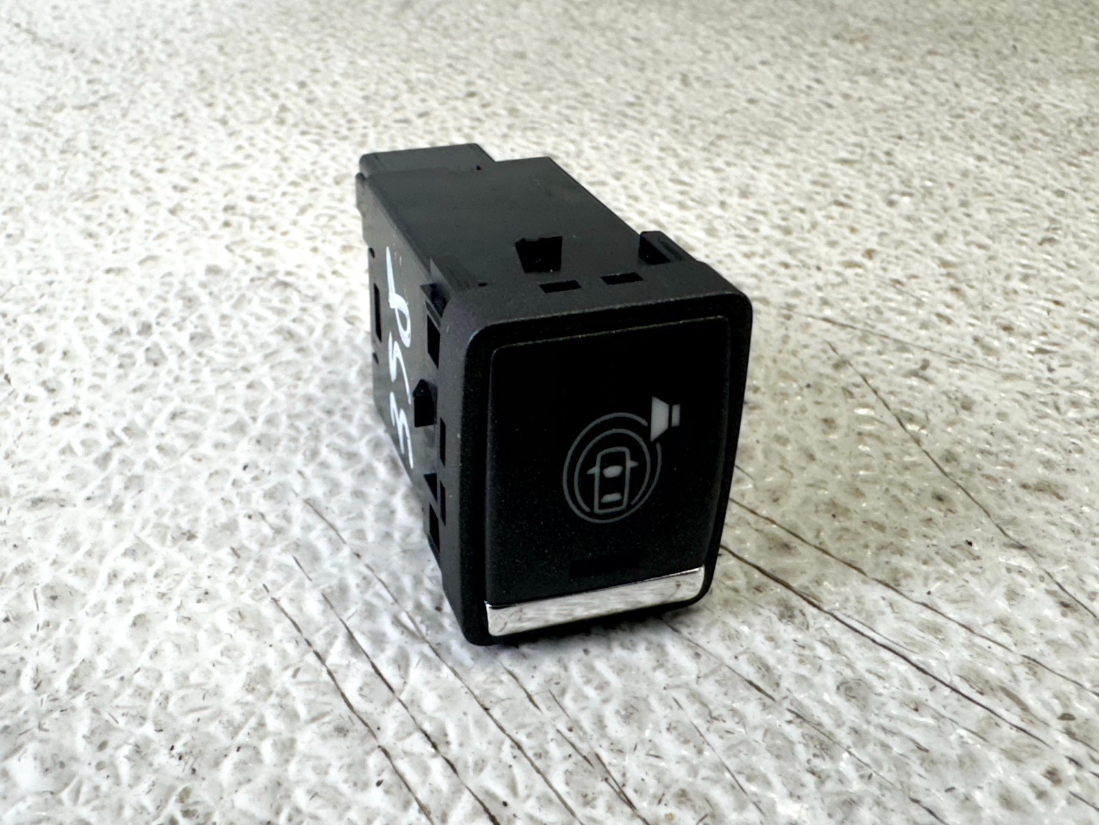 13-20 INFINITI QX60 JX35 VEHICLE SAFETY DRIVING ASSIST CONTROL SWITCH BUTTON