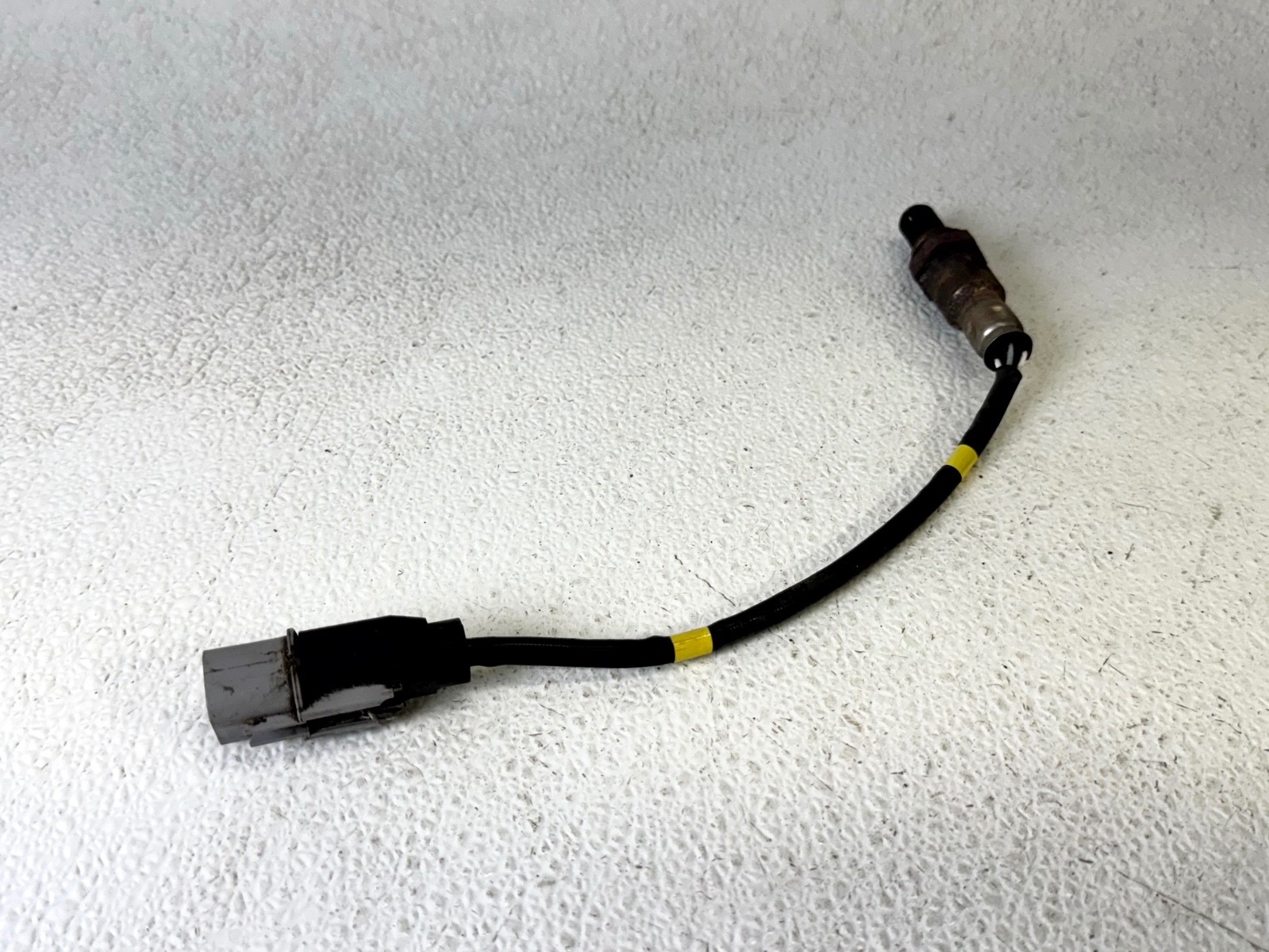 15-18 KIA SEDONA FRONT LEFT SIDE EMISSION OXYGEN O2 LAMBDA CONTROL SENSOR