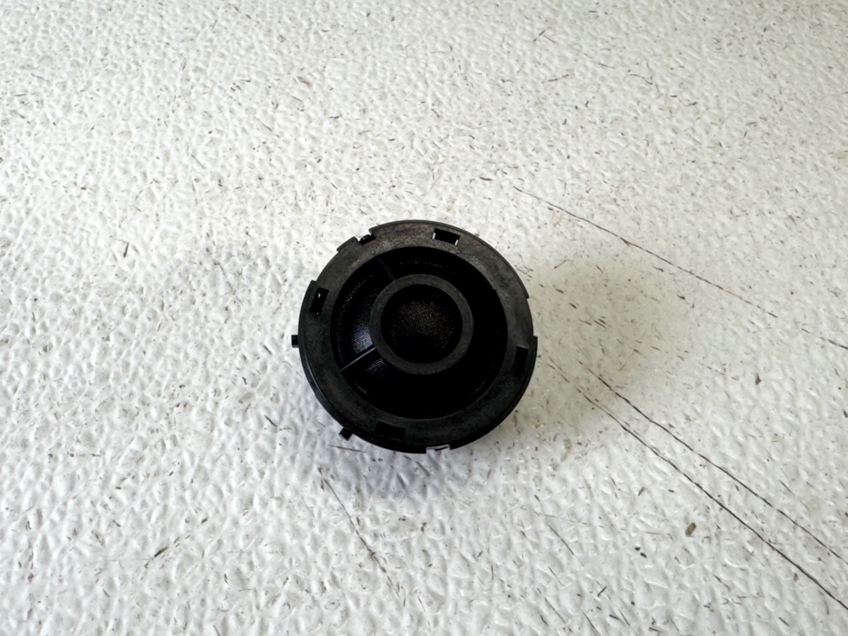 12-18 FORD FOCUS FRONT LEFT LH DRIVER SIDE DOOR TWEETER SPEAKER