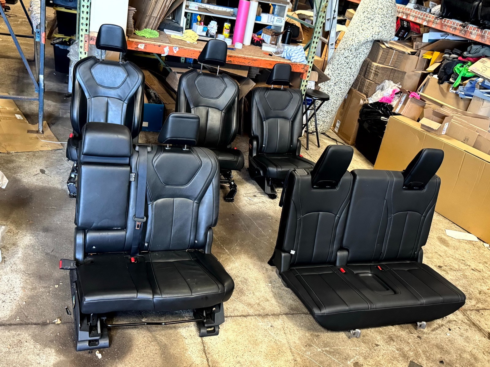 22-25 INFINITI QX60 FRONT AND REAR 2ND 3RD ROW FULL SEAT SET