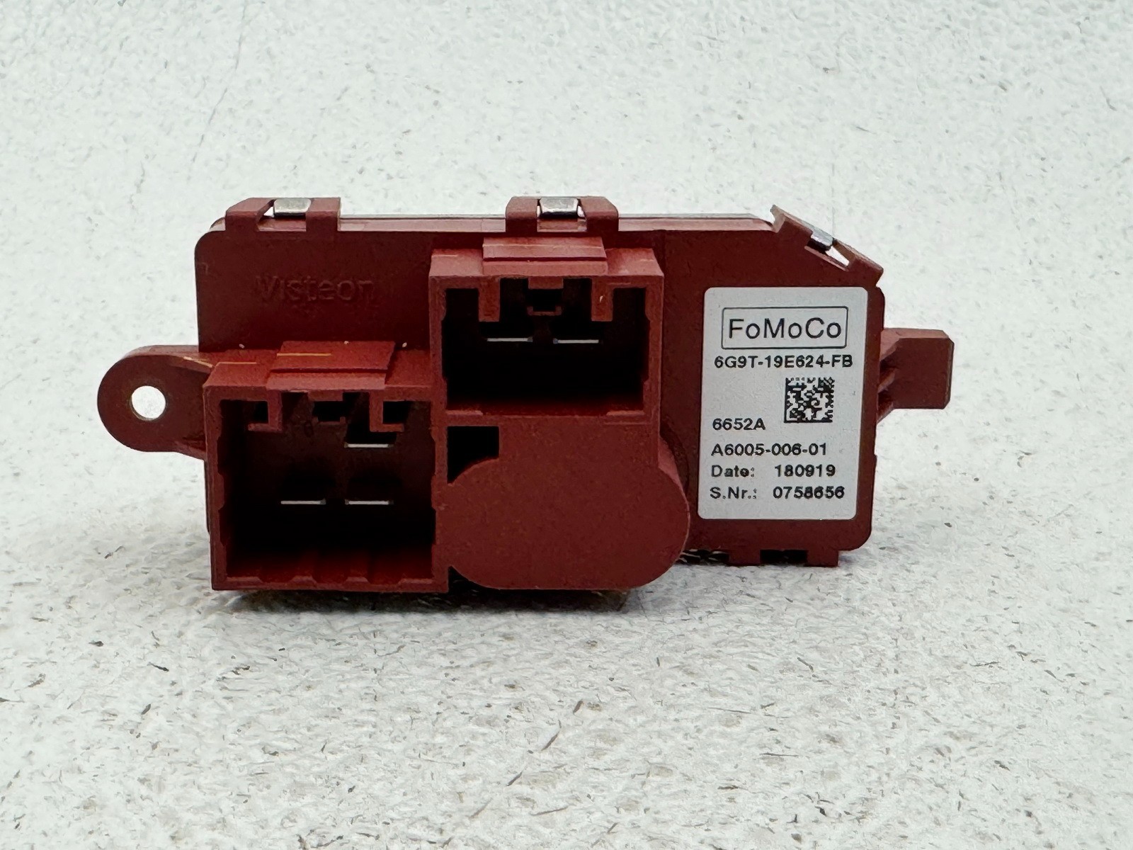 17-19 FORD ESCAPE HVAC A / C HEATER BLOWER MOTOR RESISTOR CONTROL MODULE