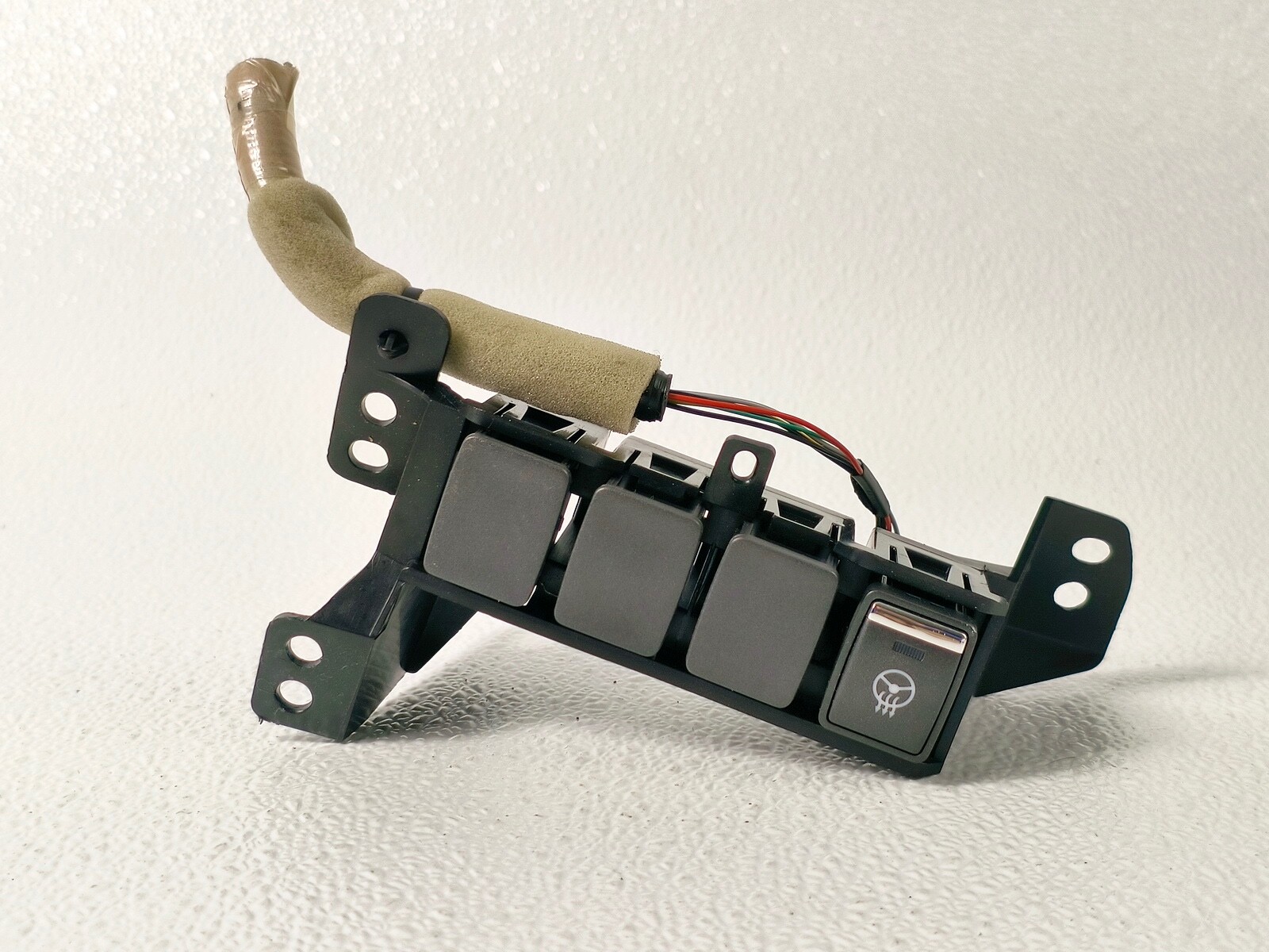 13-20 INFINITI QX60 JX35 DASHBOARD LOWER STEERING WHEEL HEAT CONTROL SWITCH
