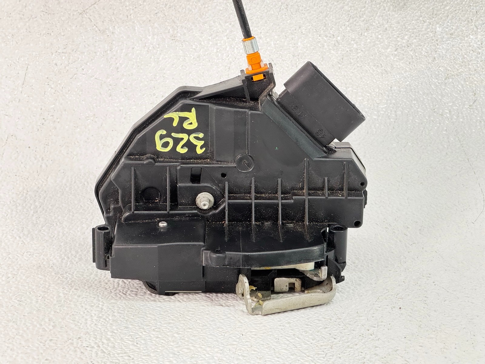 13-16 LINCOLN MKZ REAR LEFT LH DRIVER SIDE DOOR LATCH LOCK ACTUATOR