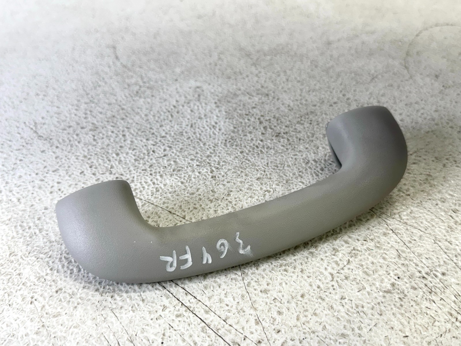 16-20 KIA SORENTO FRONT RIGHT RH PASS SIDE OVERHEAD ROOF GRAB GRIP BAR