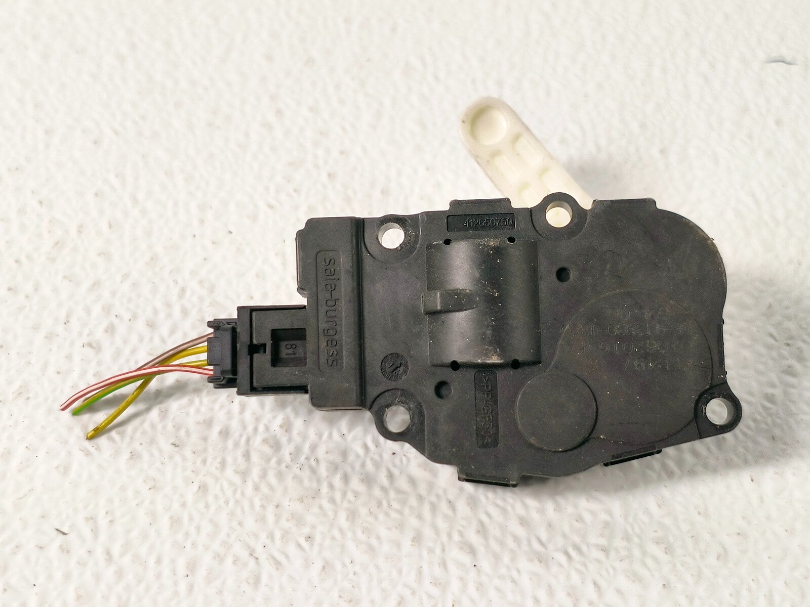 17-23 JUGUAR XE F-PACE HVAC A/C HEATER AIR VENT FLAP ACTUATOR MOTOR UNIT