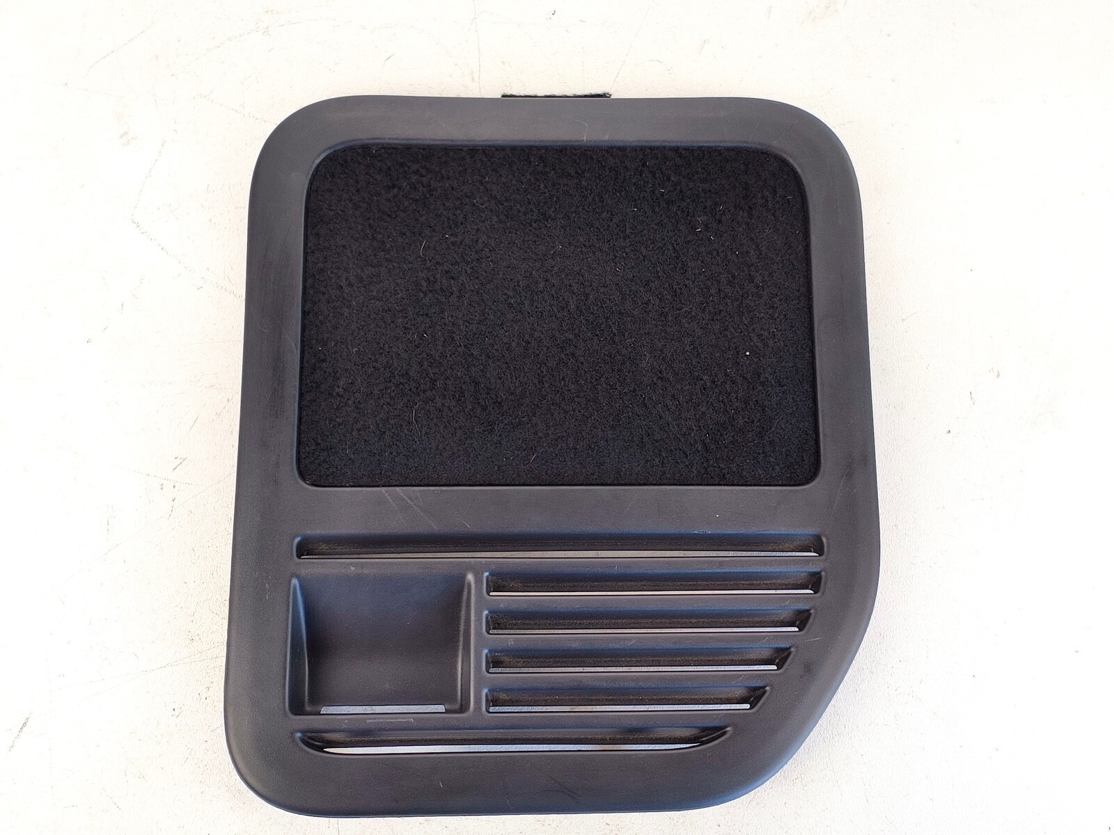 12-19 RANGE ROVER EVOQUE REAR LEFT LH SIDE TRUNK STORAGE TRIM COVER PANEL