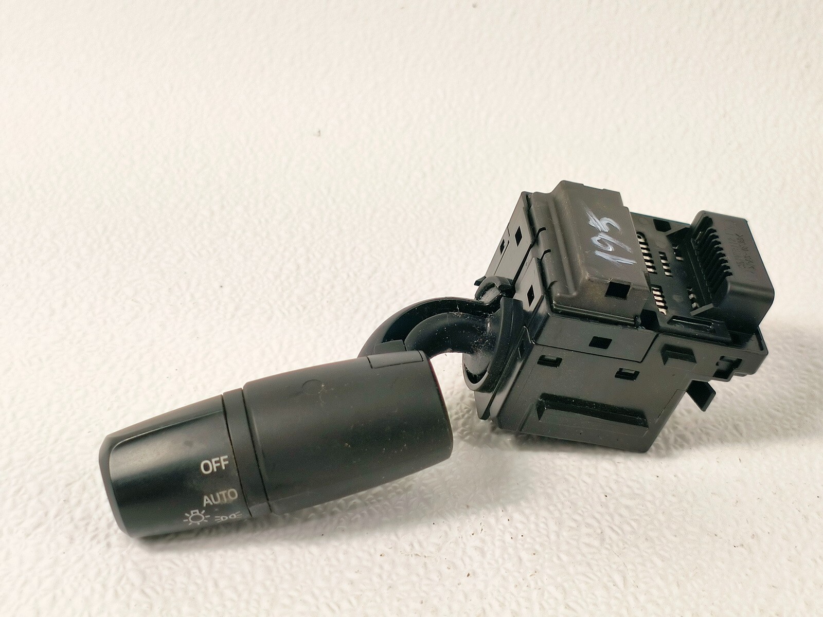 16-23 MAZDA CX-9 CX9 STEERING COLUMN HEADLIGHT TURN SIGNAL CONTROL SWITCH
