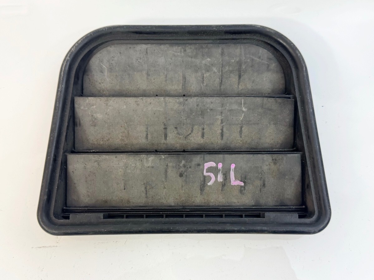 09-15 JAGUAR XF REAR LEFT DRIVER SIDE QUARTER PANEL AIR PRESSURE VENT