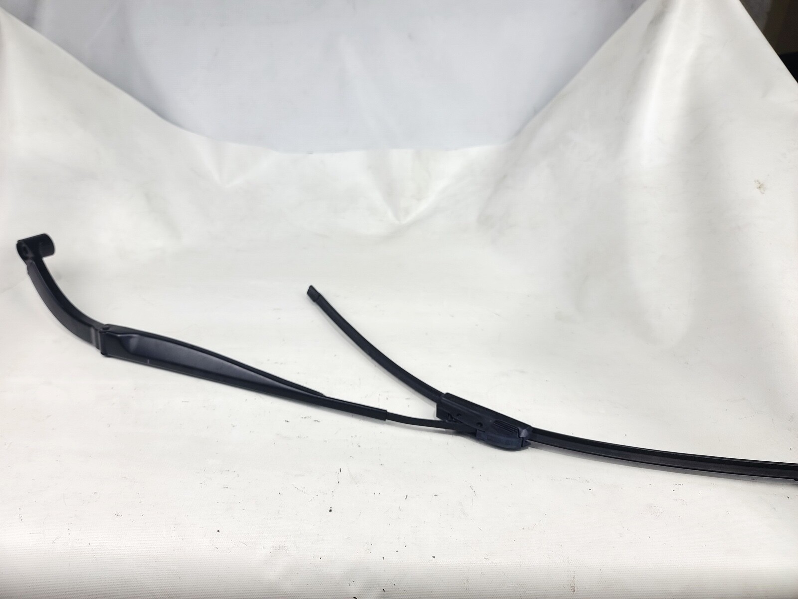 13-20 INFINITI JX35 QX60 FRONT WINDSHIELD RIGHT RH PASS WIPER ARM W/BLADE