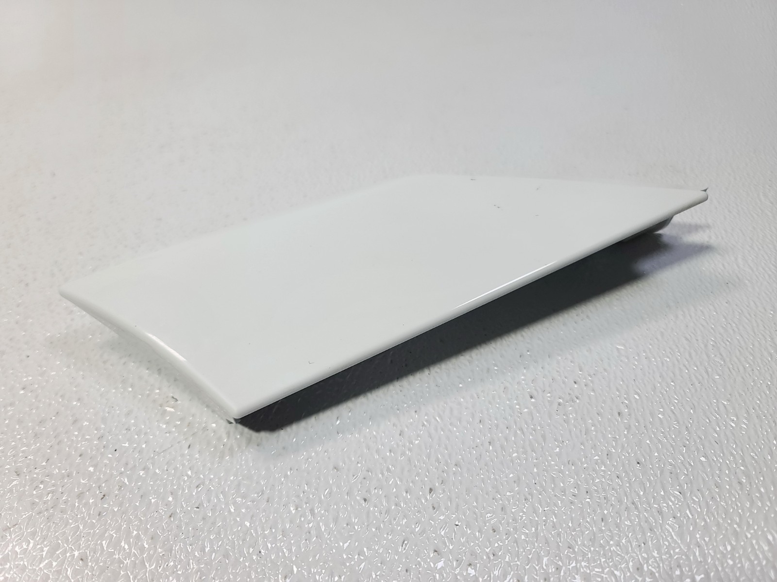 15-23 LAND ROVER DISCOVERY SPORT FRONT RIGHT RH PASS SIDE MOLDING WING PANEL