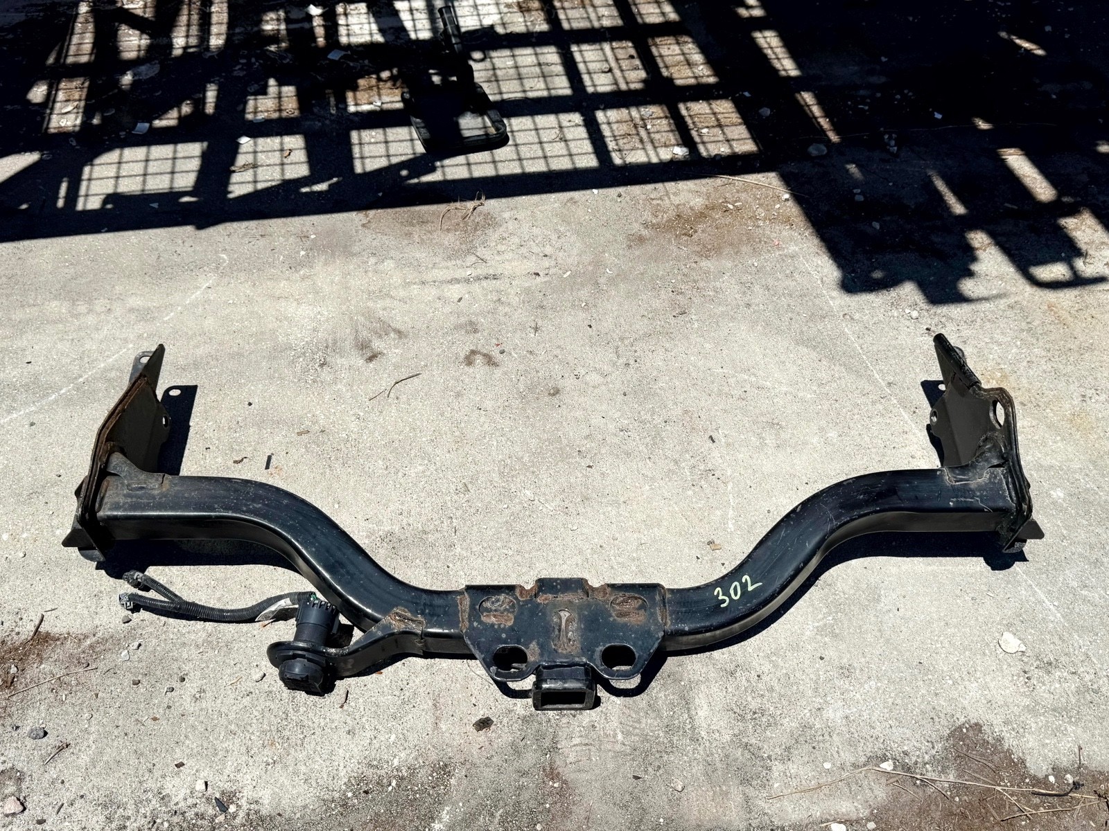 13-20 NISSAN PATHFINDER REAR BUMPER TOW TOWING TRAILER HITCH BAR RECEIVER