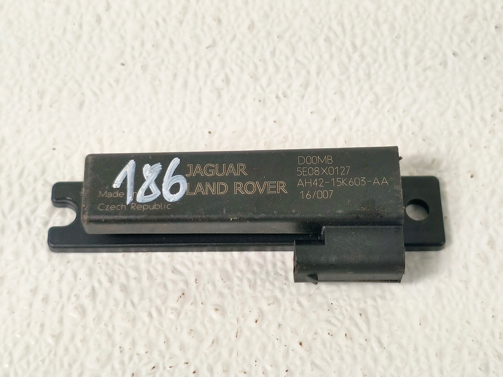 12-19 RANGE ROVER EVOQUE KEYLESS ENTRY SMART KEY ANTENNA CONTROL MODULE UNIT