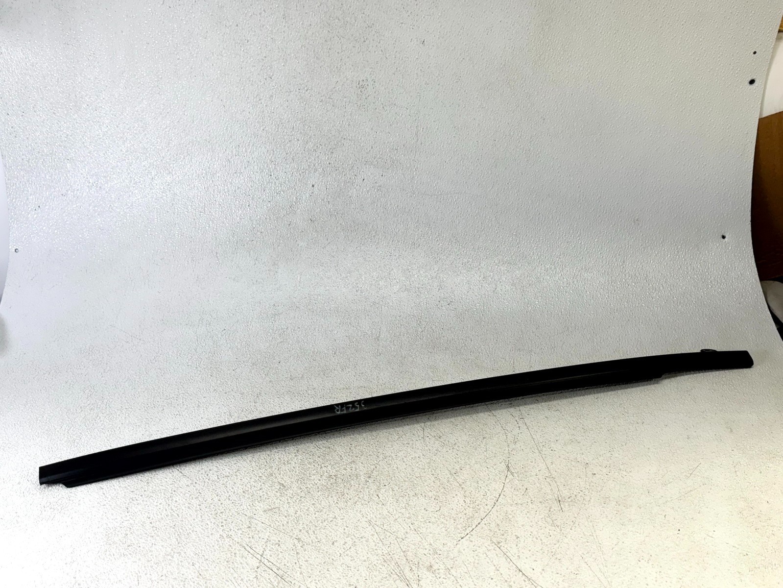 16-23 MAZDA CX-9 CX9 FRONT RIGHT RH PASS SIDE INNER DOOR WINDOW BELT SEAL