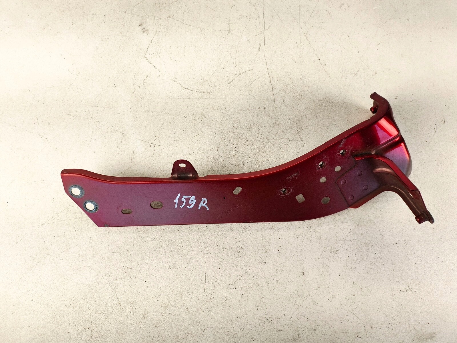 16-23 MAZDA CX-9 CX9 FRONT RIGHT RH SIDE SUPPORT HOLDER MOUNT BRACKET