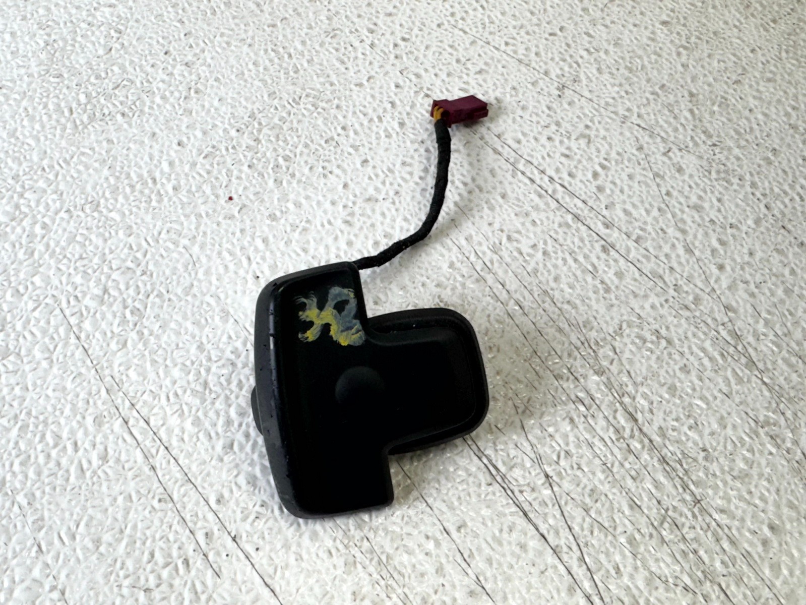 17-19 INFINITI QX30 STEERING COLUMN WHEEL RIGHT RH SIDE GEAR SHIFT PADDLE