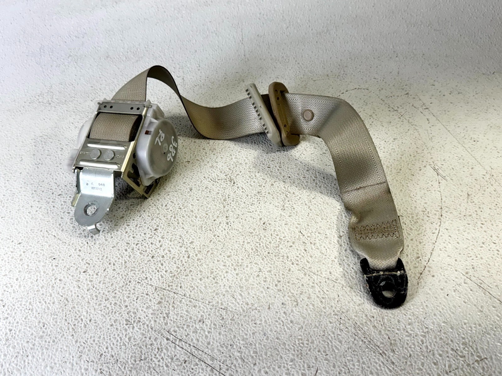 10-12 SUBARU OUTBACK REAR LEFT LH DRIVER SIDE SEAT BELT RETRACTOR ASSEMBLY