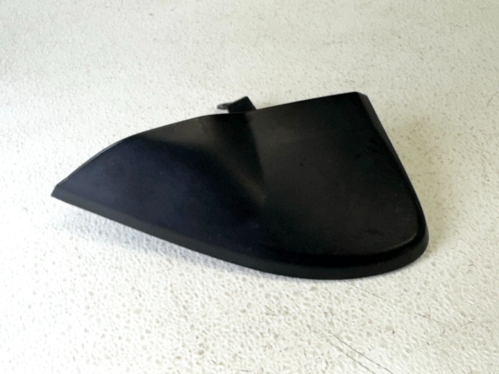 14-25 RAM PROMASTER 1500 2500 3500 FRONT LEFT LH SIDE MIRROR CORNER TRIM