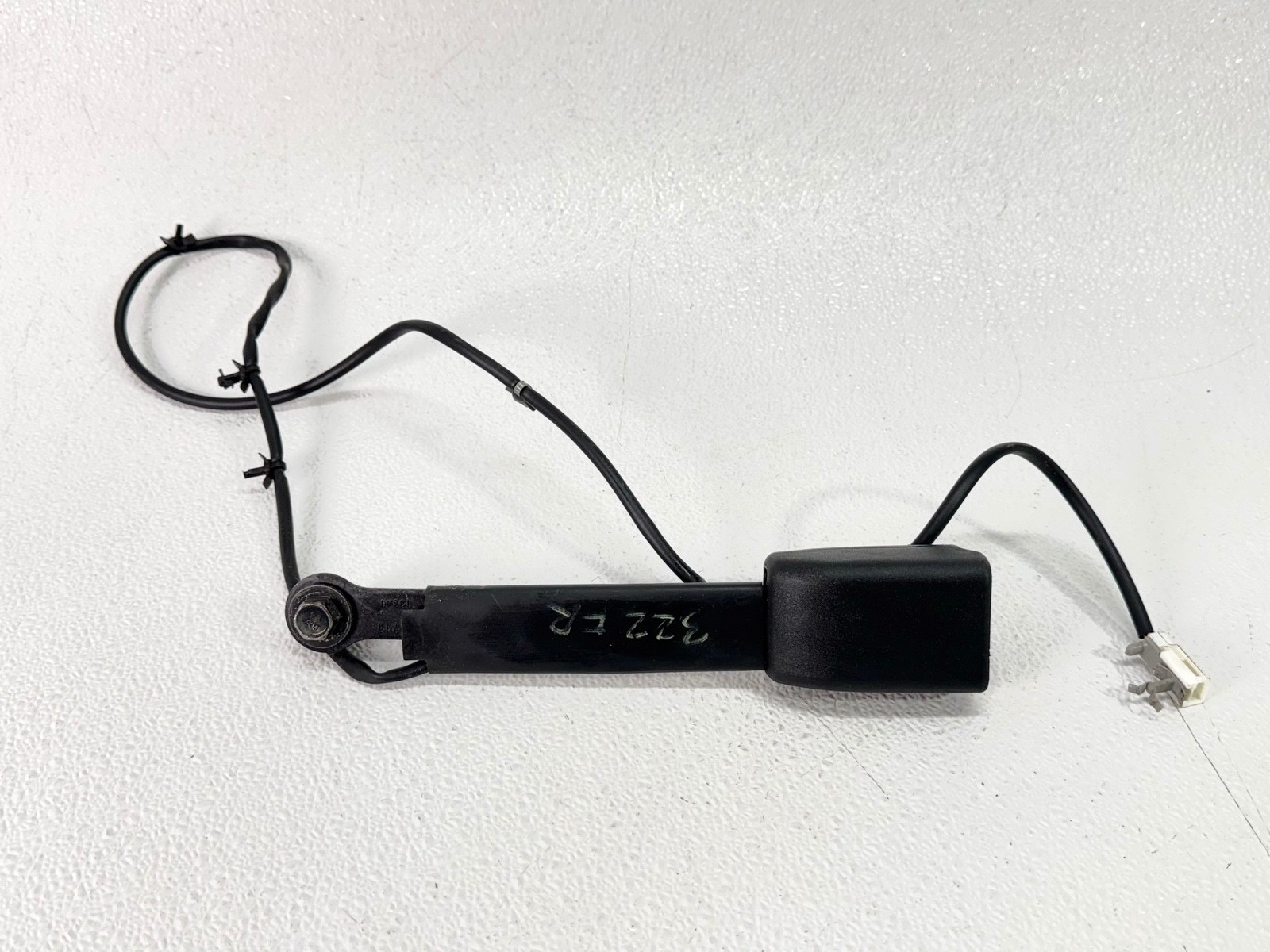 11-24 INFINITI QX56 QX80 FRONT RIGHT RH PASS SIDE SEAT BELT BUCKLE RECEIVER