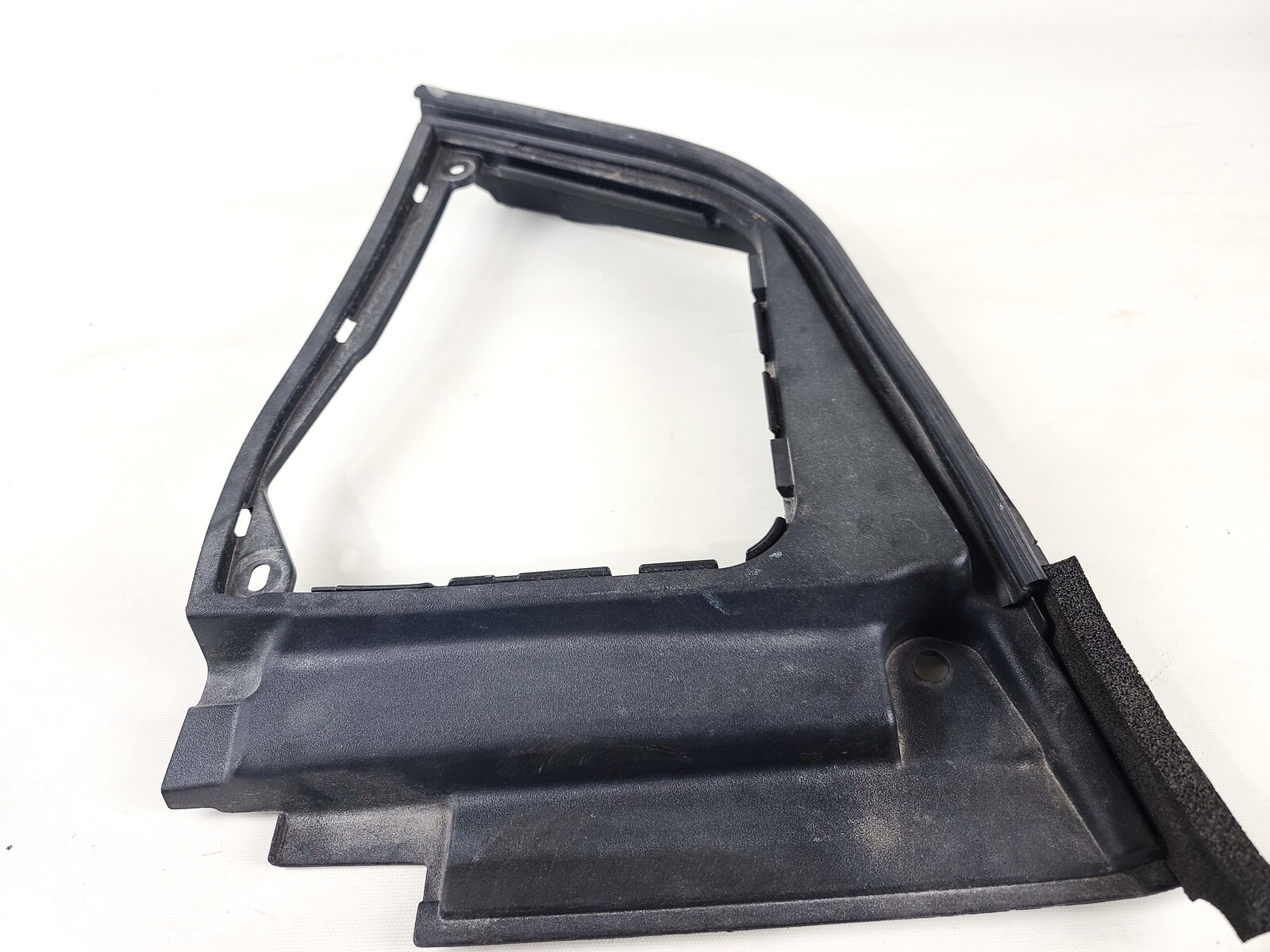 14-23 INFINITI Q50 Q60 FRONT RIGHT PASS SIDE BRAKE FLUID COVER FRAME PANEL
