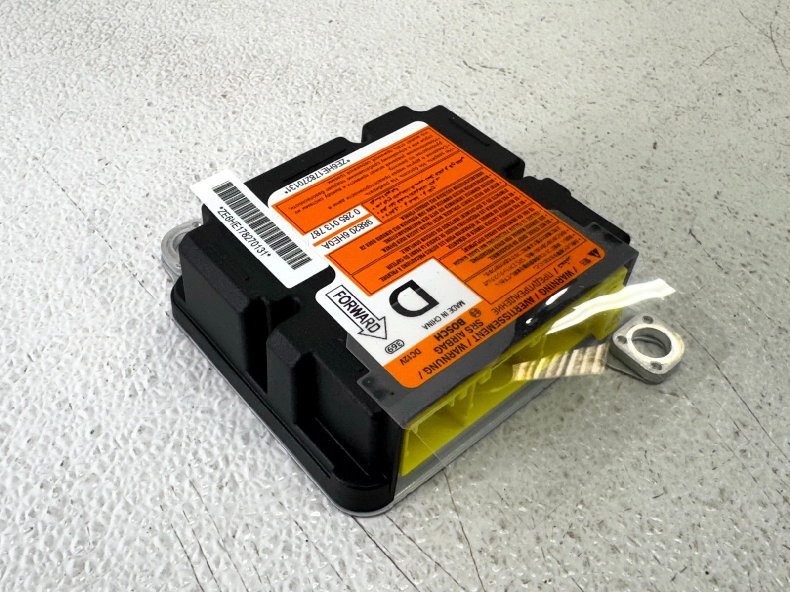 18-23 INFINITI Q50 RESTRAINT COMPUTER CONTROL MODULE