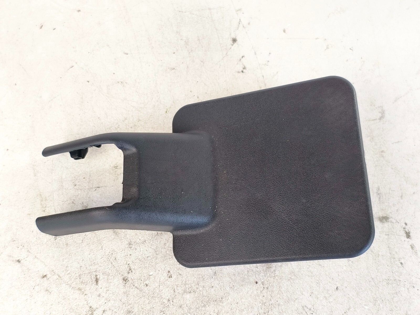 13-20 INFINITI JX35 QX60 FRONT RIGHT RH PASS SIDE SEAT TRACK END COVER TRIM