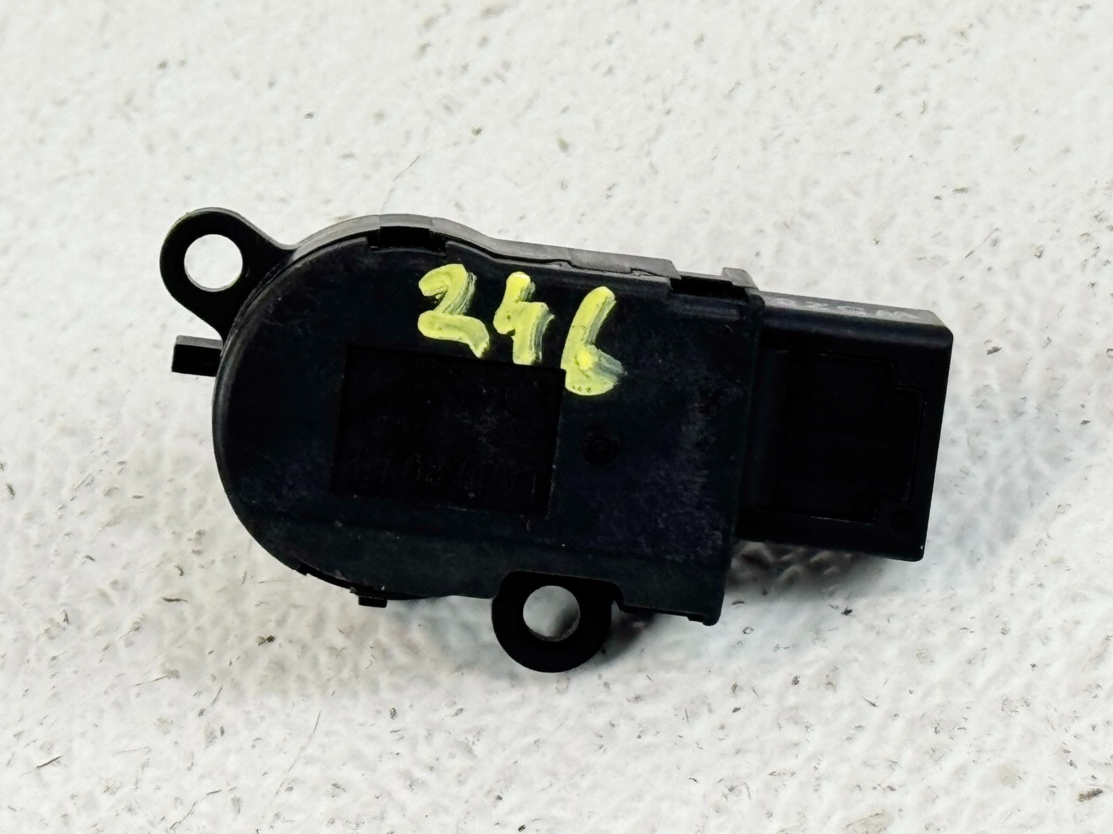 10-19 JAGUAR XJ XJL INTERIOR AIR QUALITY TEMP TEMPERATURE SENSOR MODULE