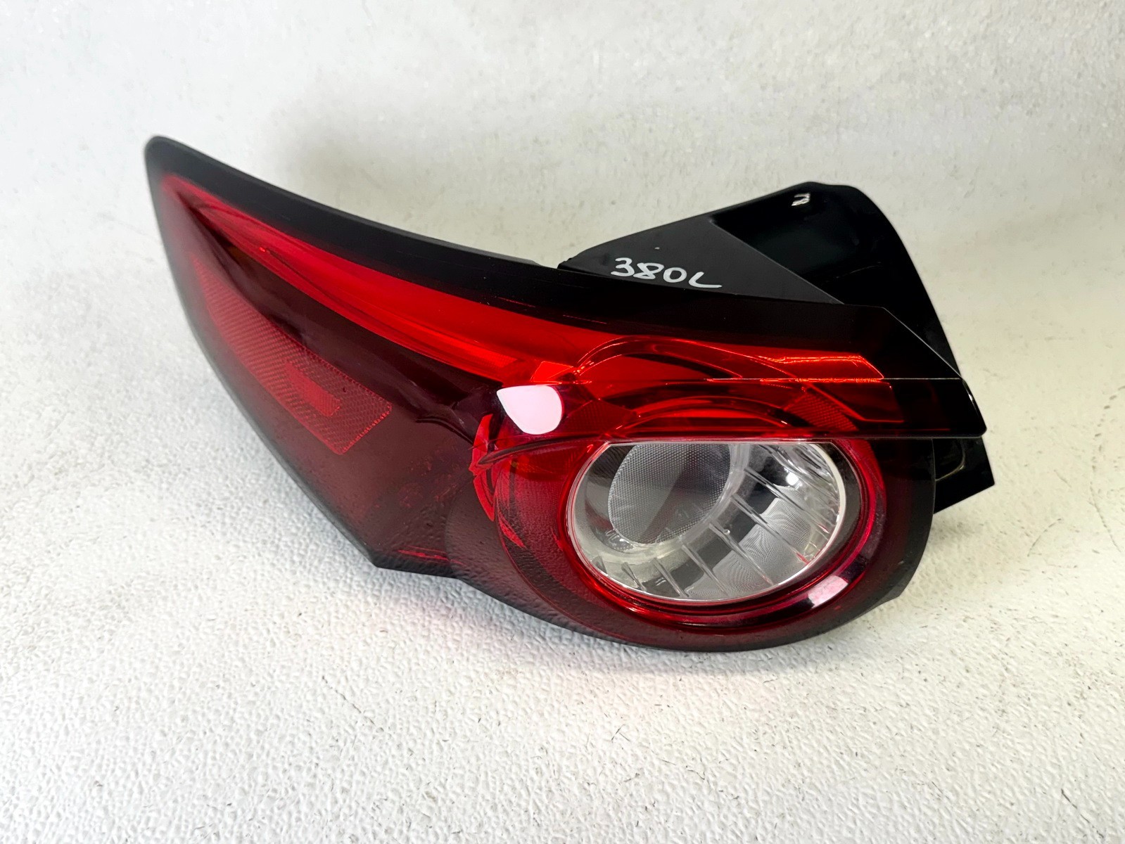 16-23 CX-9 CX9 REAR LEFT LH DRIVER SIDE OUTER TAIL LIGHT LAMP ASSEMBLY