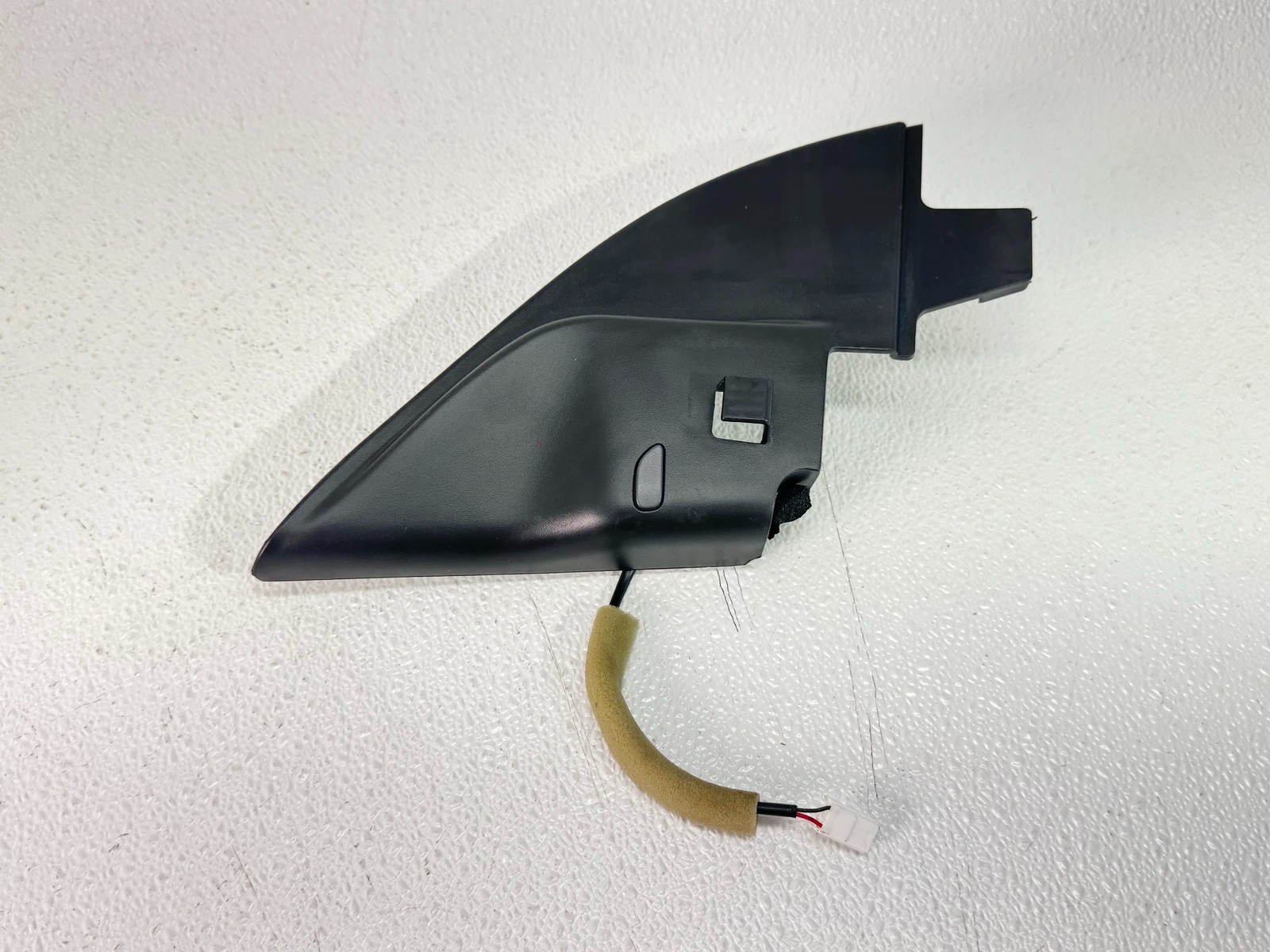 13-20 INFINITI QX60 JX35 FRONT LEFT LH DRIVER SIDE DOOR CORNER TRIM COVER