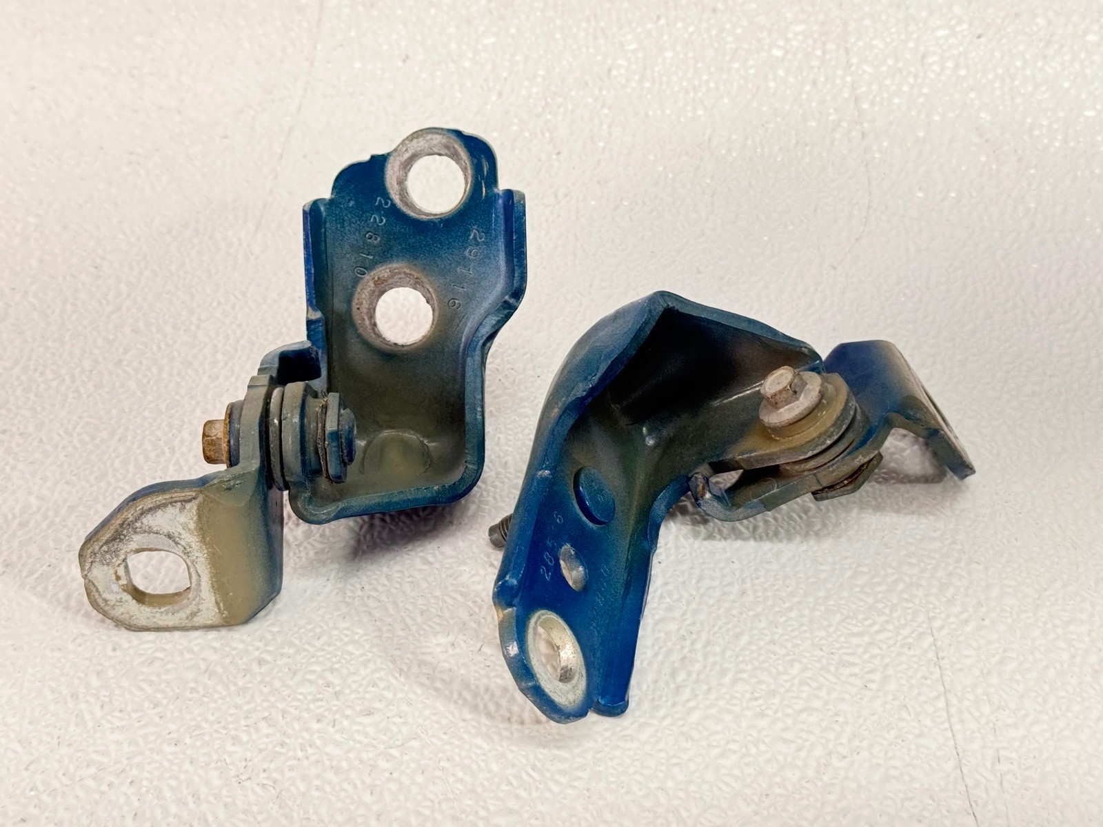 13-19 FORD ESCAPE FRONT RIGHT RH SIDE DOOR SUPPORT HINGE UPPER & LOWER SET