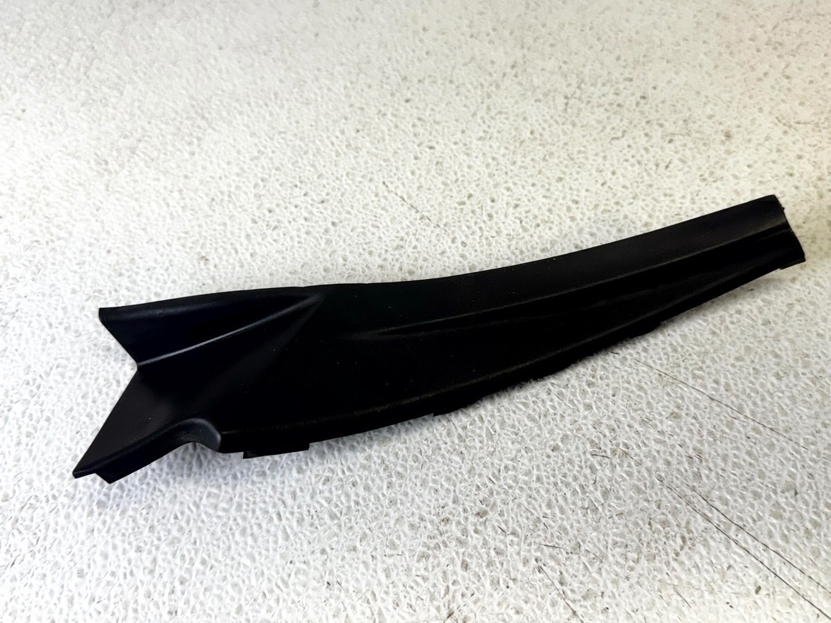 16-20 INFINITI QX60 FRONT LEFT LH DRIVER SIDE FENDER AIR GUIDE SEAL COVER