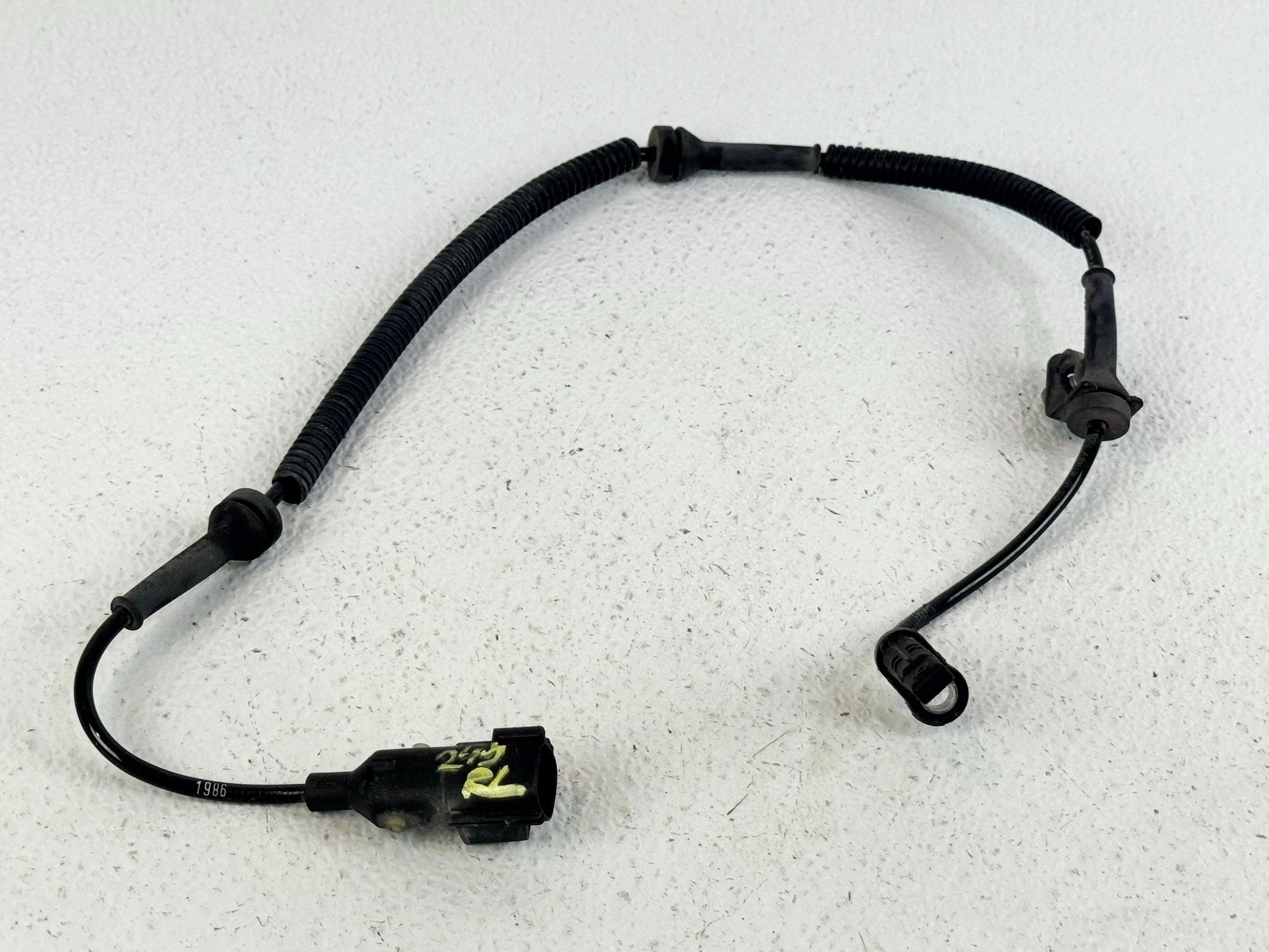 17-20 JAGUAR F-PACE REAR RIGHT RH OR LEFT LH ABS WHEEL SPEED SENSOR UNIT