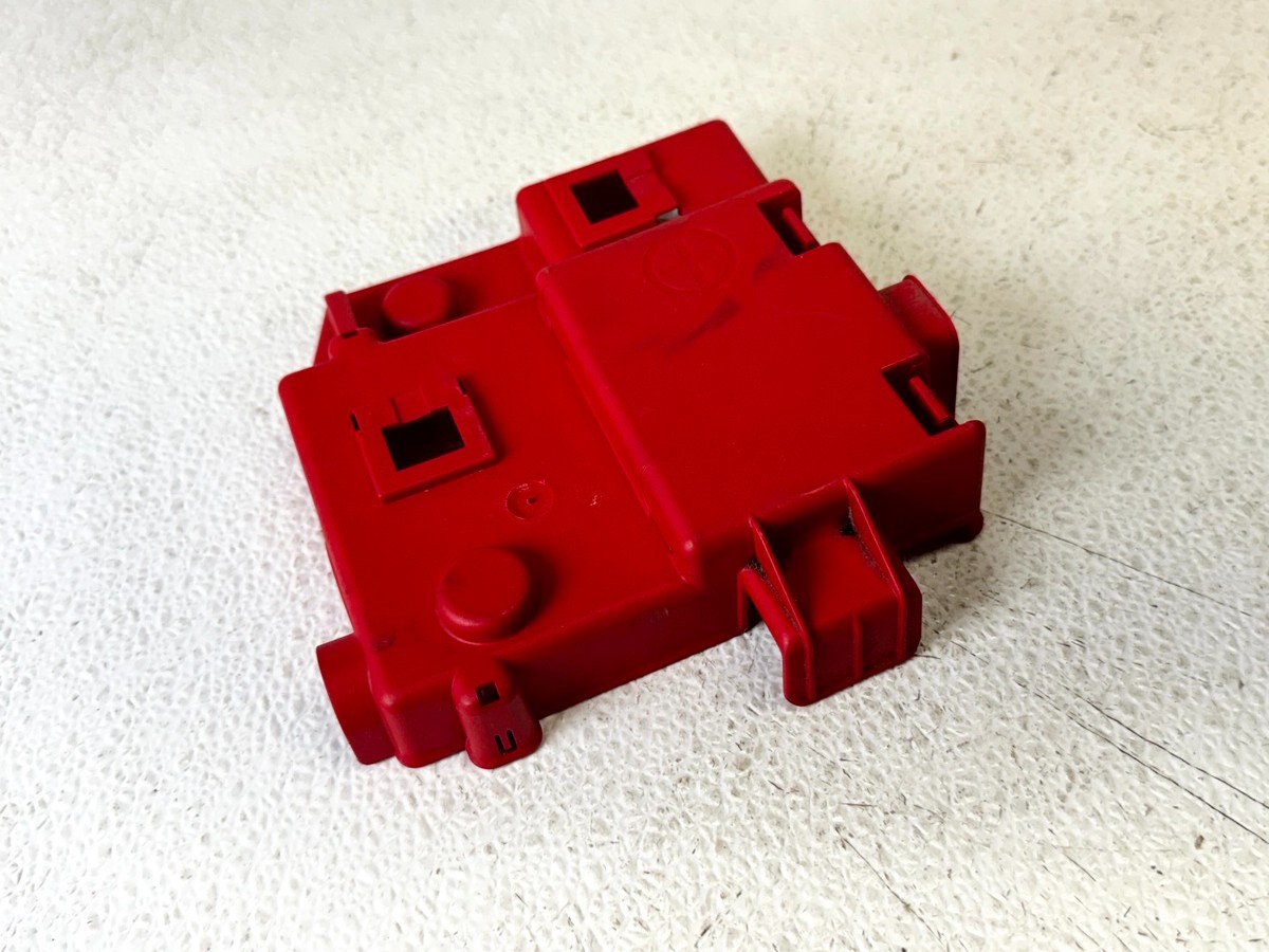 18-21 RAM PROMASTER 1500 2500 3500 BATTERY POSITIVE TERMINAL COVER CAP