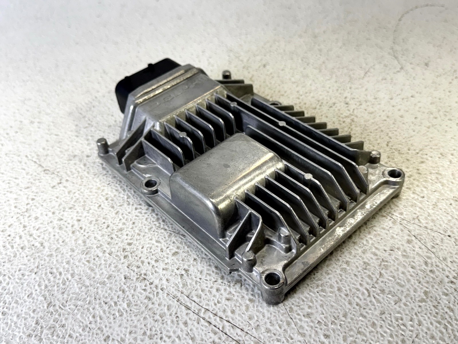16-18 KIA SORENTO 3.3L FWD FUEL INJECTION COMPUTER CONTROL MODULE