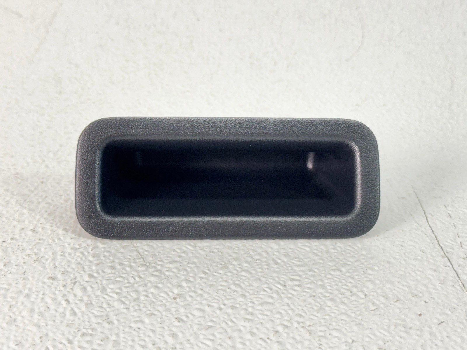13-20 INFINITI QX60 JX35 REAR LIFTGATE TRUNK DOOR PULL HANDLE