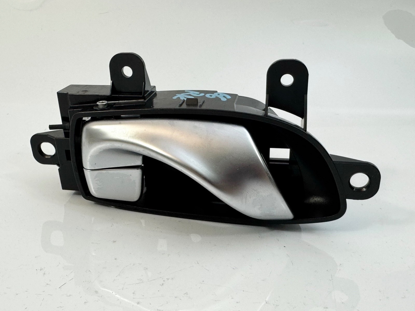 17-20 INFINITI Q50 REAR RIGHT RH PASS SIDE INTERIOR DOOR HANDLE