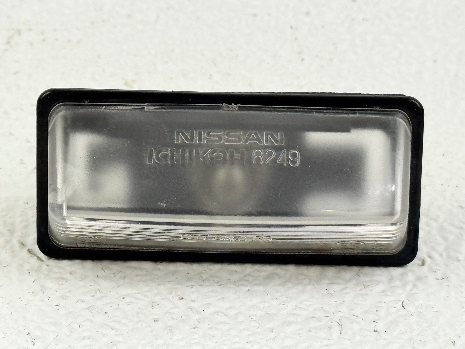 13-20 NISSAN PATHFINDER REAR BUMPER TAILGATE TRUNK LICENSE PLATE LIGHT LAMP