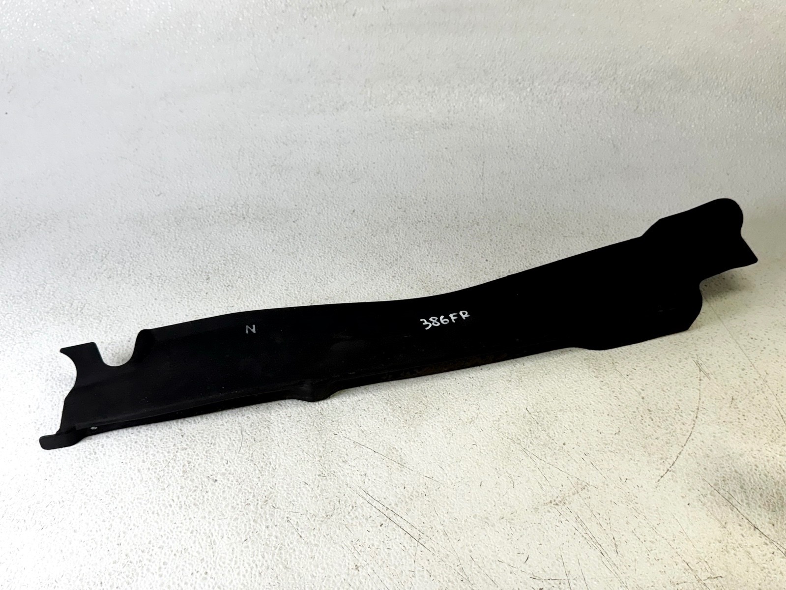 10-14 SUBARU OUTBACK FRONT RIGHT RH PASS SIDE UPPER FENDER INNER COVER SEAL