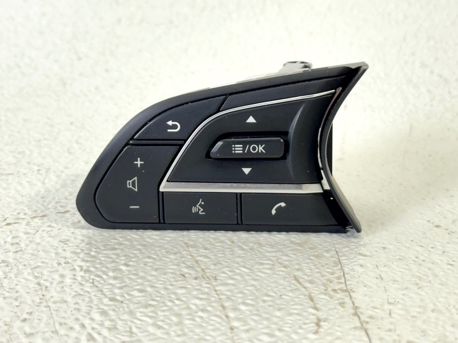 14-17 INFINITI Q50 LEFT SIDE STEERING WHEEL MULTIFUNCTIONAL CONTROL SWITCH