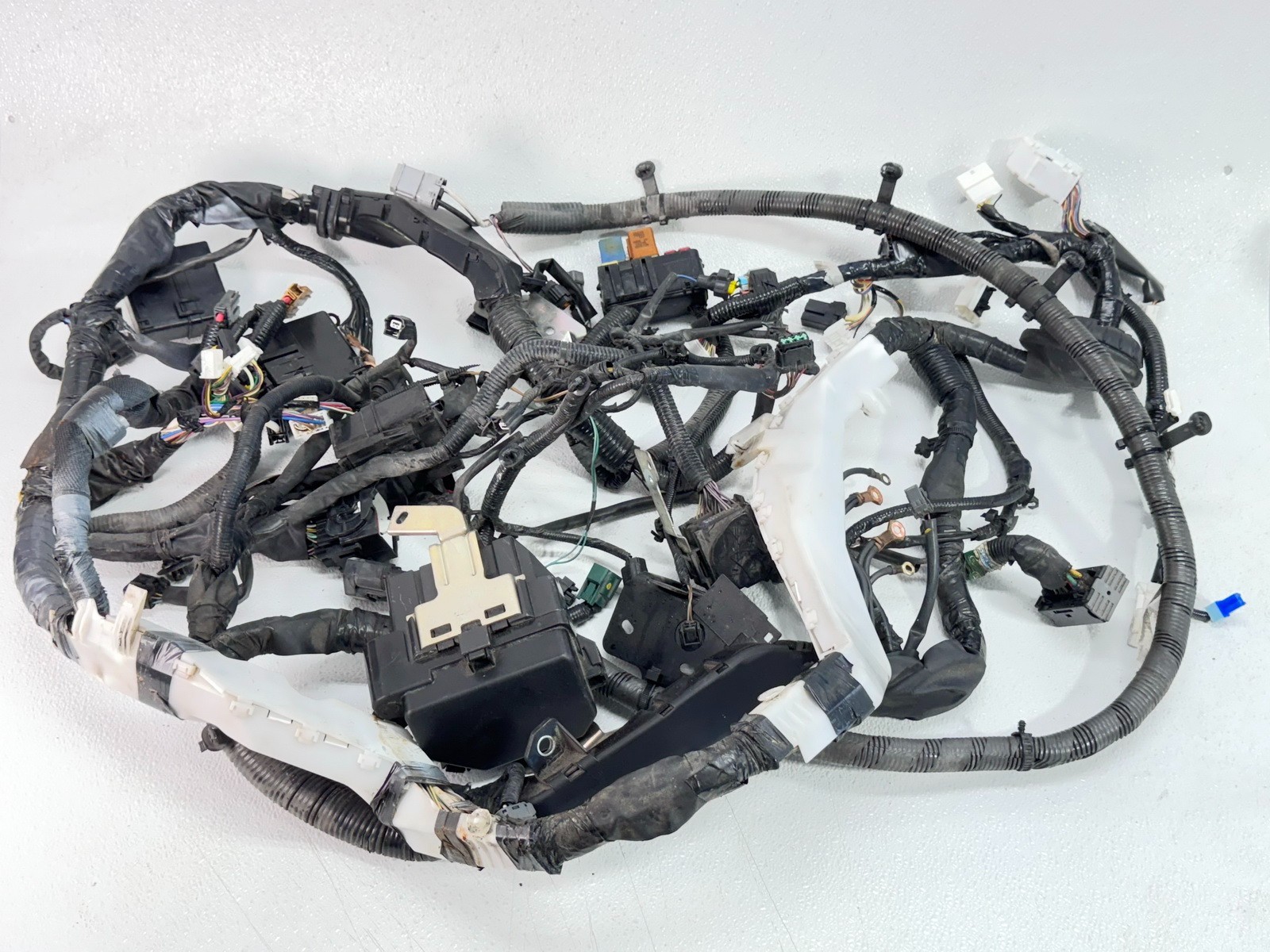 18-19 INFINITI Q50 3.0L VR30/LO ENGINE BAY ROOM WIRE WIRING HARNESS SET