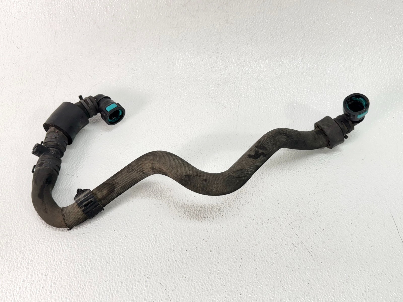 17-20 JAGUAR F-PACE 3.0L RADIATOR COOLING COOLANT OUTLET HOSE TUBE PIPE