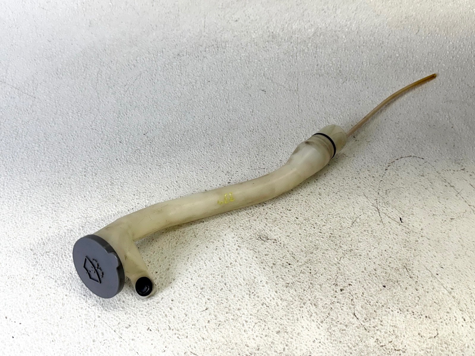 14-23 INFINITI Q50 Q60 WINDSHIELD WASHER FLUID RESERVOIR BOTTLE TUBE PIPE