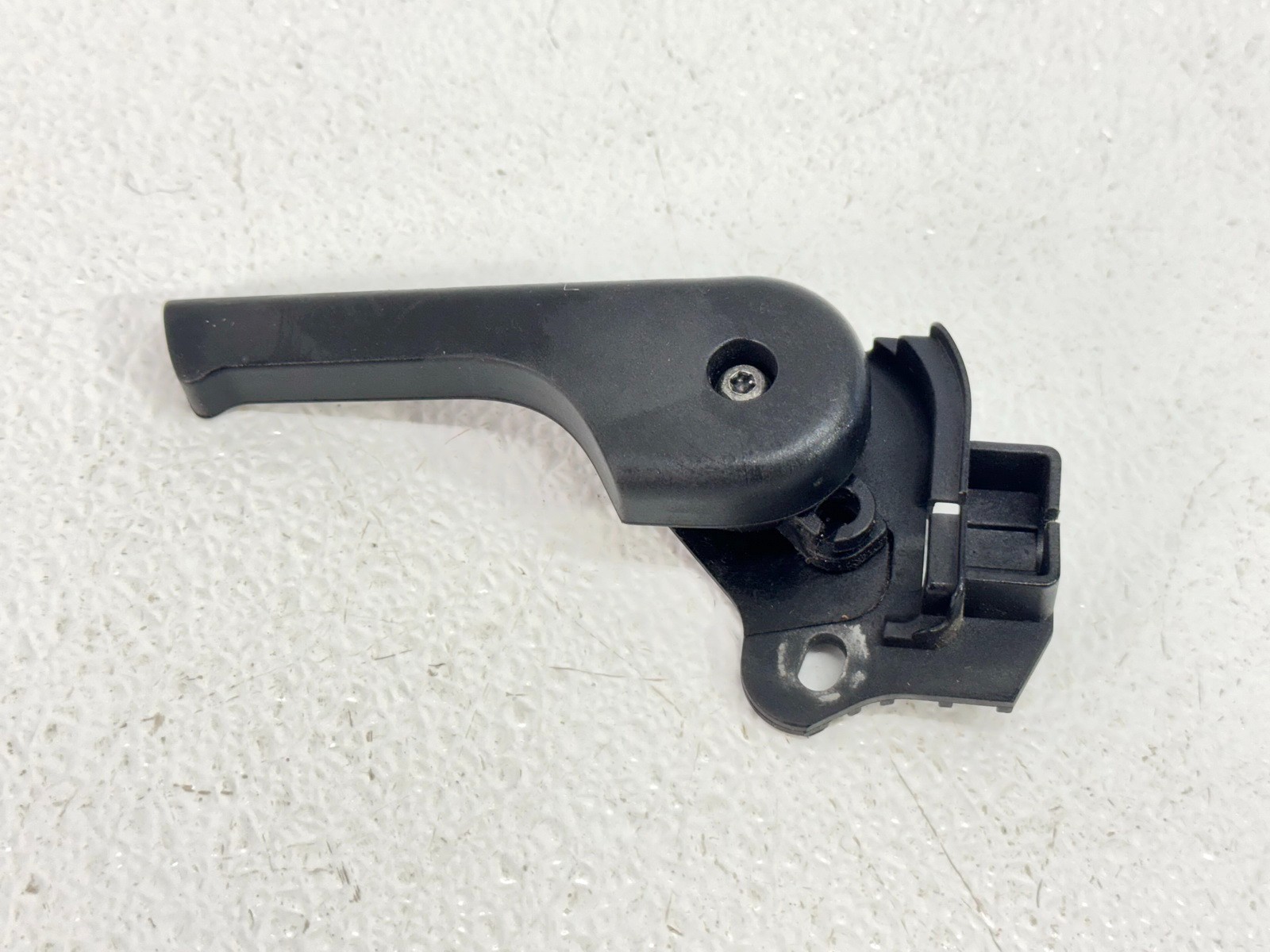 12-19 RANGE ROVER EVOQUE FRONT HOOD BONNET OPEN RELEASE HANDLE LEVER