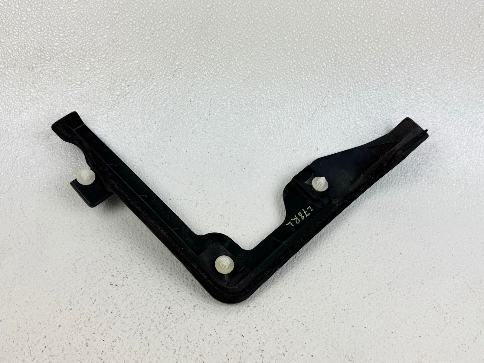 14-20 INFINITI Q50 REAR LEFT SIDE PANEL DRAFTER BUMPER SUPPORT HOLDER