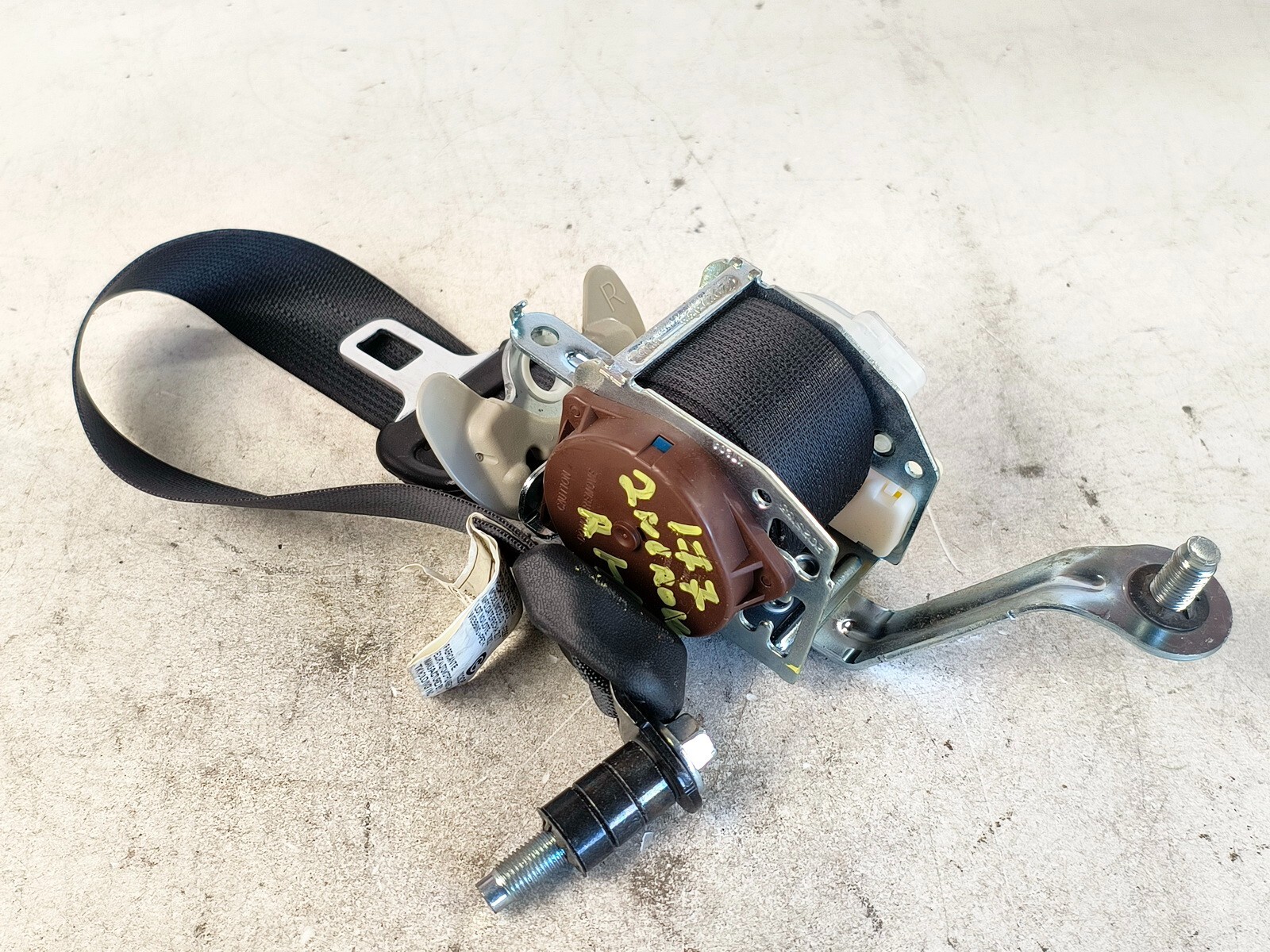 14-20 INFINITI QX60 REAR 2ND ROW RIGHT RH PASS SIDE SEAT BELT RETRACTOR