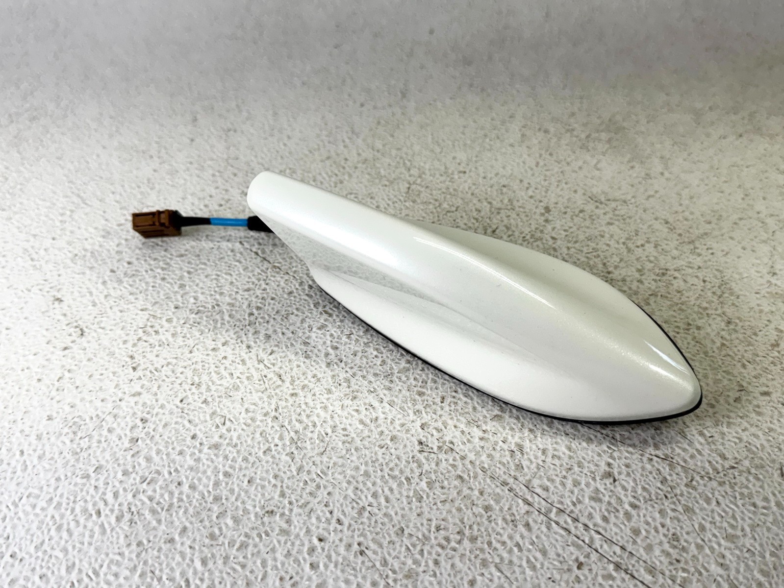 22-25 NISSAN PATHFINDER EXTERIOR ROOF SHARK FIN ANTENNA RECIEVER MODULE